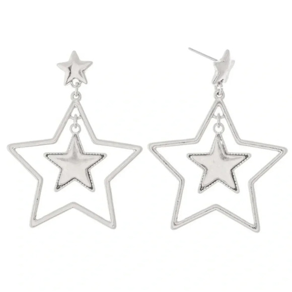 Nested Star Drop Earrings. - Picture 3 of 3